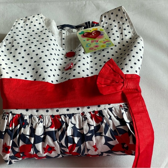 NWT Beautiful 2/3 Year Old Girls Floral Polka Dots Dress in Red, Blue and White - Picture 16 of 16